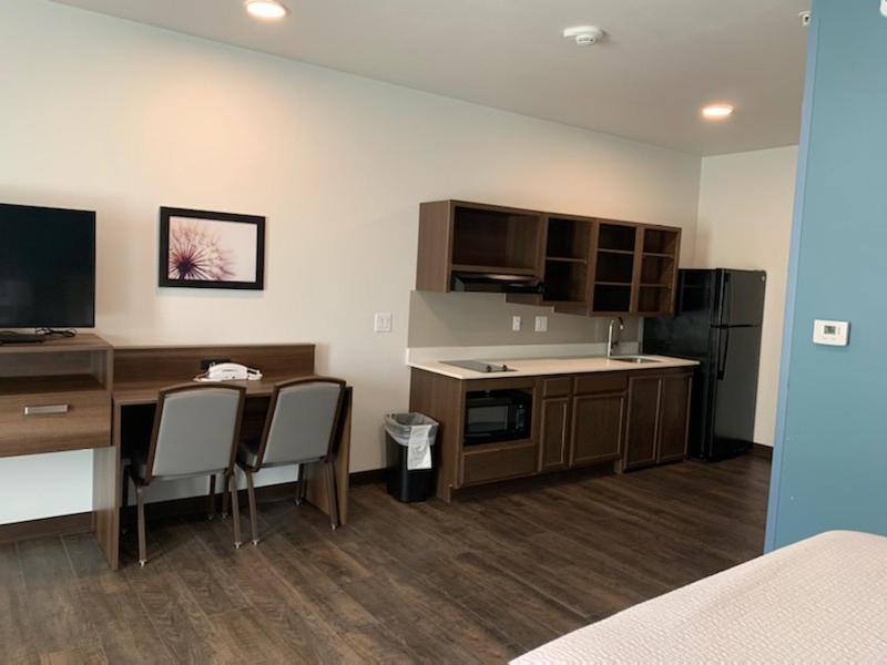 Candlewood Suites Pecos By Ihg Exteriör bild
